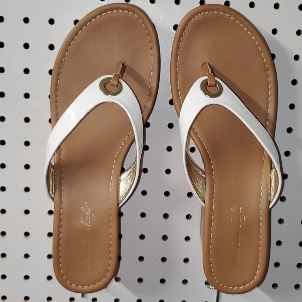 Sandals wedge style